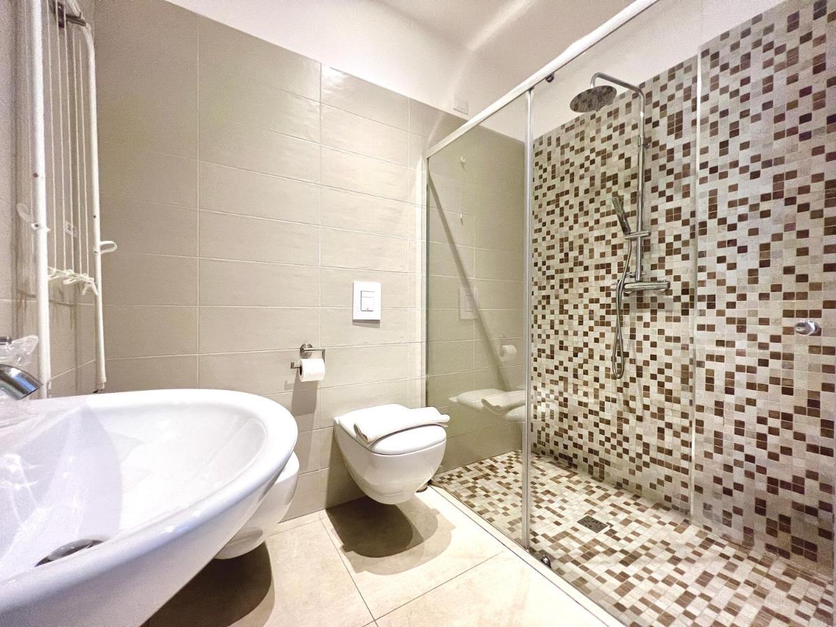 Le 4 Stagioni Rooms 滨海弗兰卡维拉 外观 照片