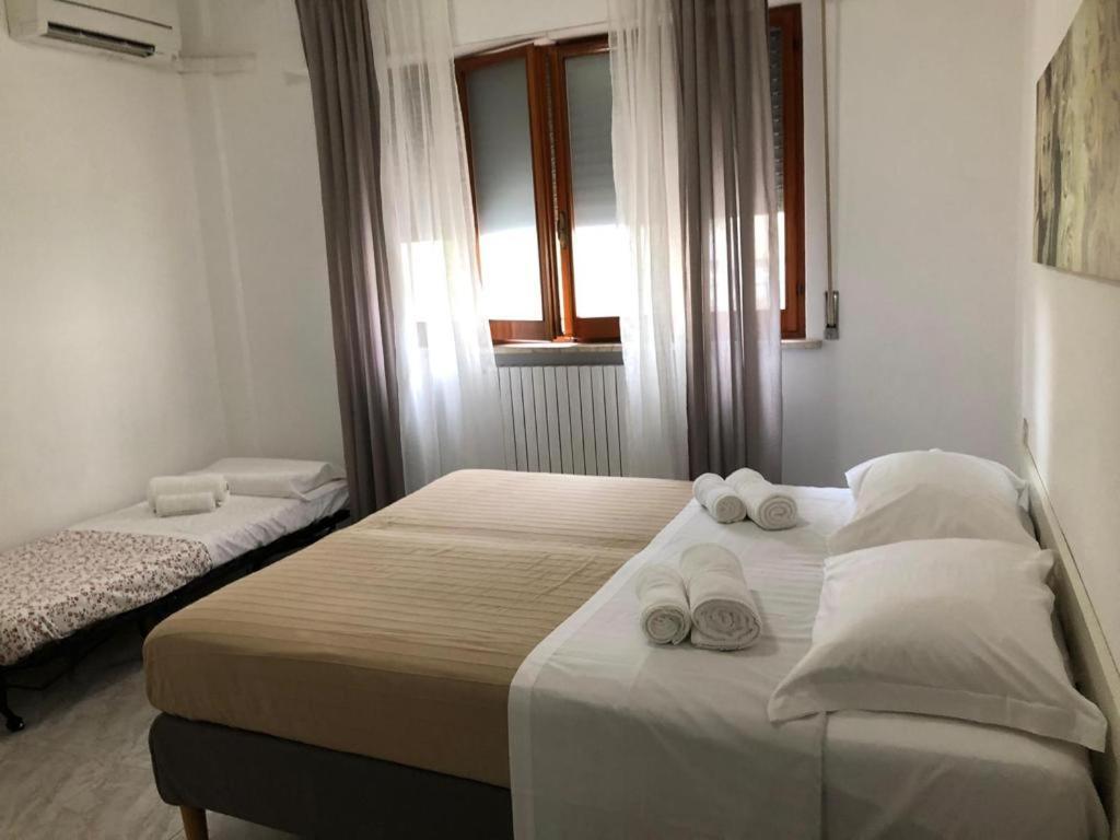 Le 4 Stagioni Rooms 滨海弗兰卡维拉 外观 照片