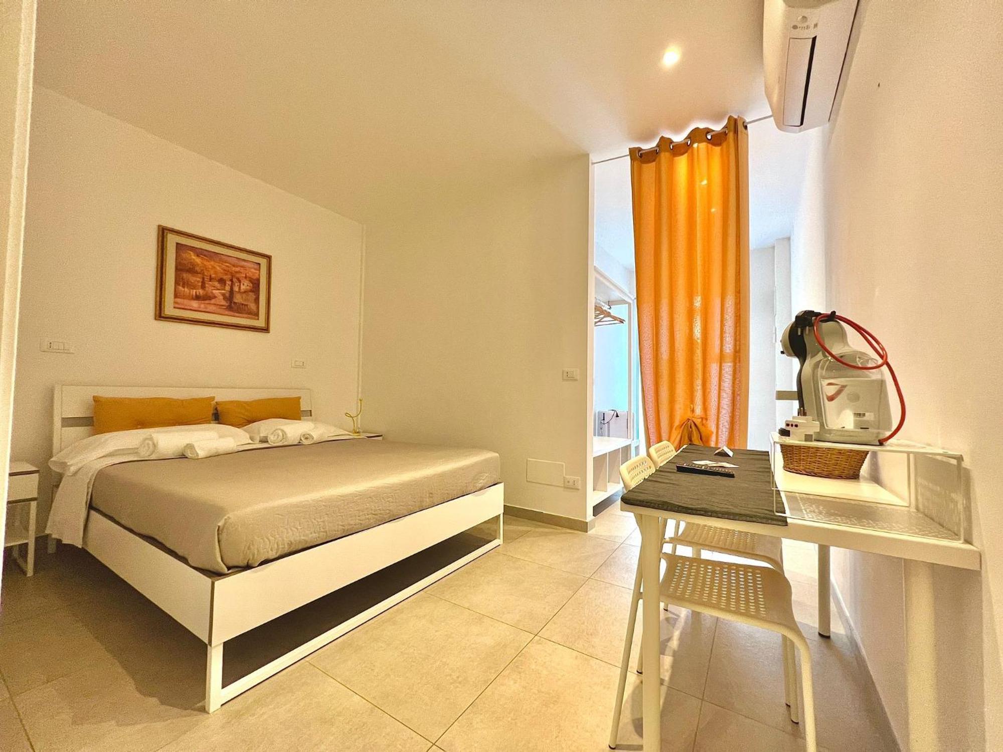 Le 4 Stagioni Rooms 滨海弗兰卡维拉 外观 照片